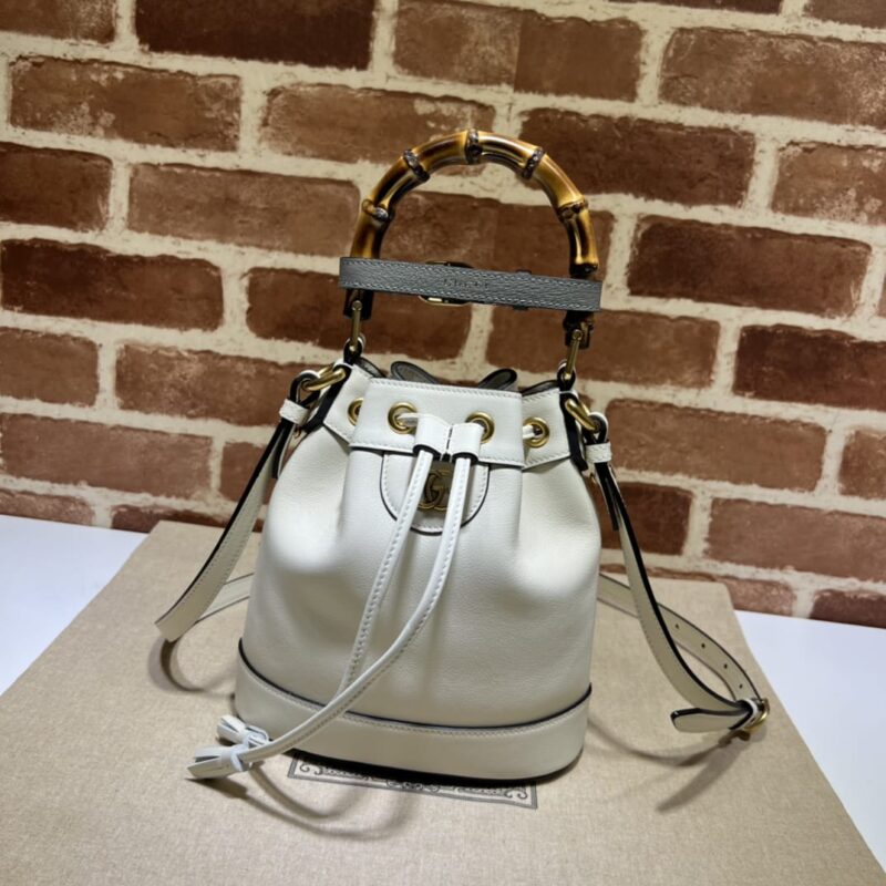 GUCCI古驰Diana竹节迷你水桶包724667