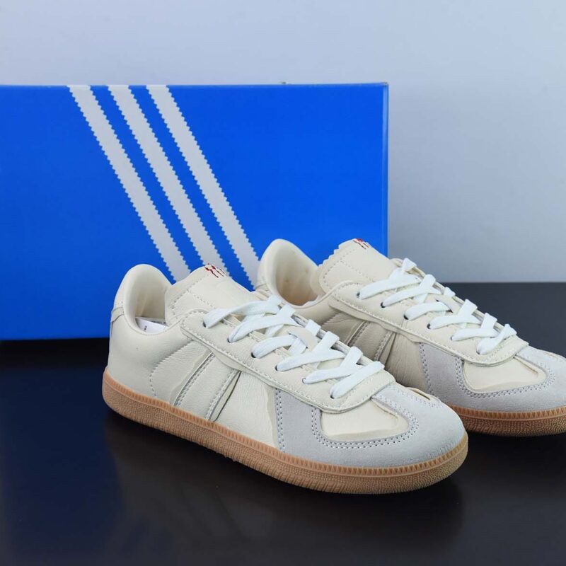 AD Originals German Trainer 三叶草复古风德训鞋 货号:HQ8511