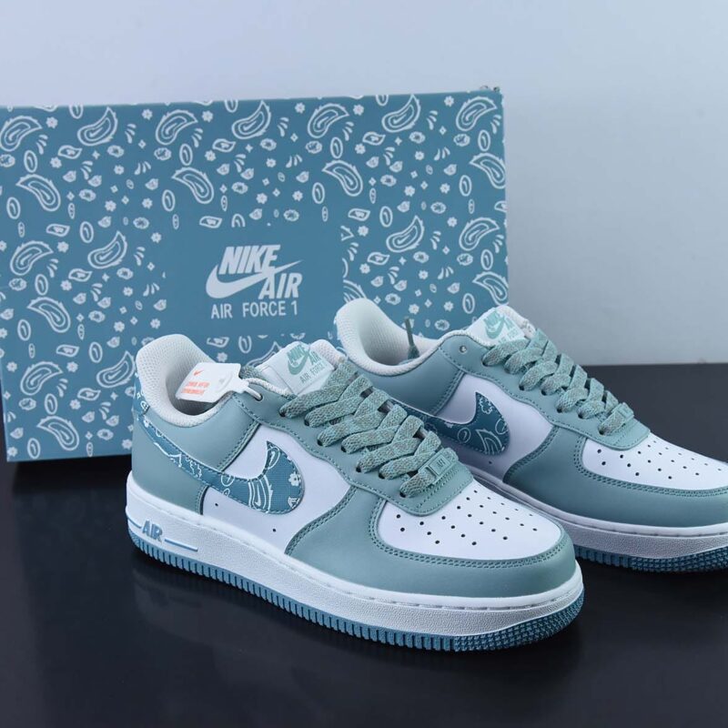 Nike Air Force 1 Low ’07 白蓝色腰果花 配色 空军一号低帮休闲板鞋货号:XM9612-092