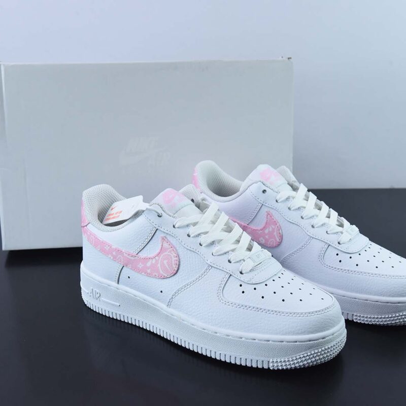 Nike Air Force 1'07 Low 白粉腰果花 空军一号低帮休闲运动板鞋货号:DJ9942-106