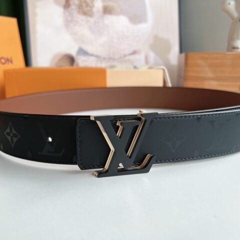 LV/路易威登 黑花双面PYRAMIDE 小牛皮腰带