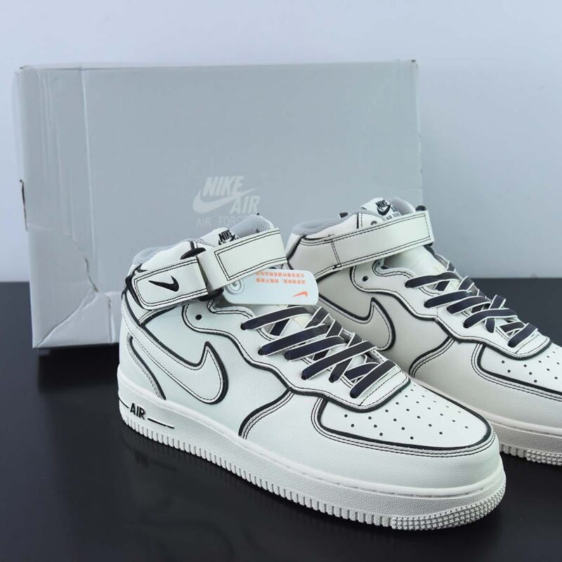 NK Air Force 1'07 Mid 镭射米白3M反光中帮休闲运动板鞋 货号:AQ2898-008