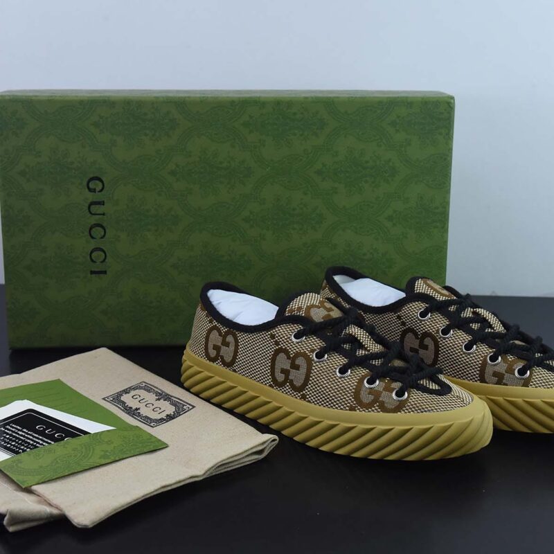 Gucci 轻奢单品最新款原版1:1复制!2022古驰火爆款系列布鞋