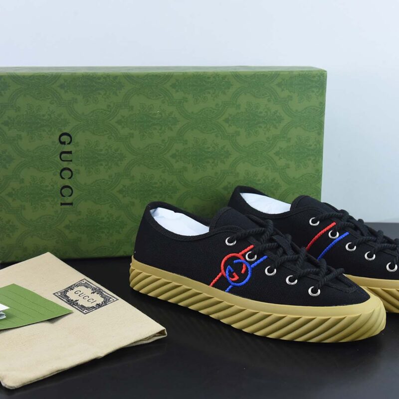 Gucci 轻奢单品最新款原版1:1复制!2022古驰火爆款系列布鞋