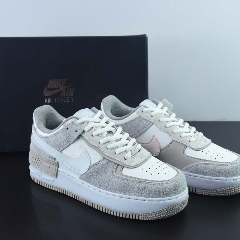 NK WMNS Air Force 1 Shadow全新少女系解构主义设计 空军一号马卡龙低帮休闲板鞋 货号:FB7172-111