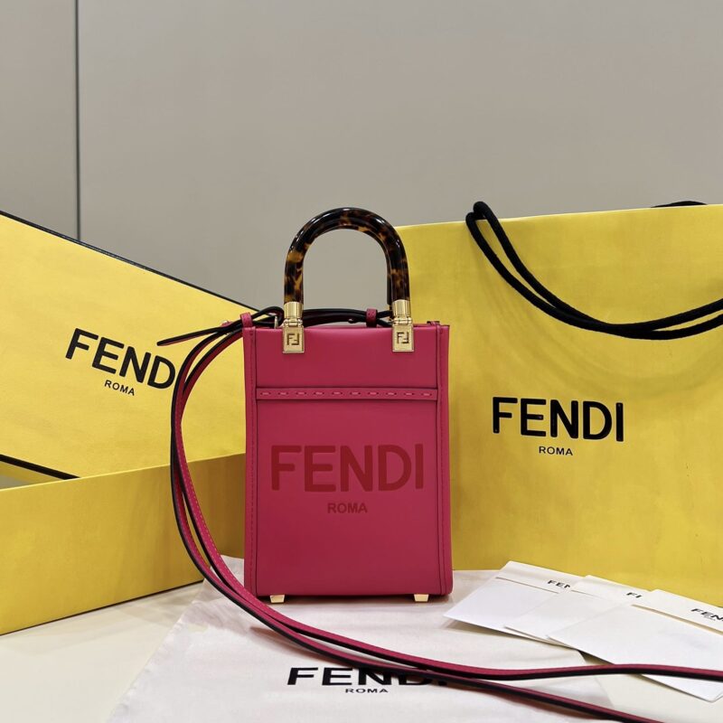 FENDI芬迪全牛皮搭配琥珀手柄手袋8376