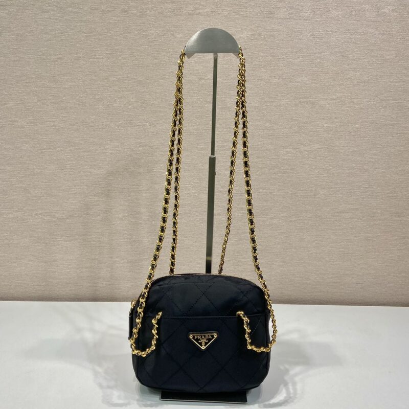 PRADA普拉达Vintage中古链条菱格流浪包1BD632