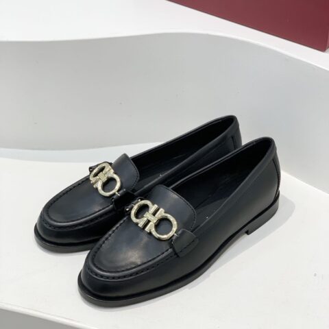 salvatore Ferragamo ✔️ 新品上新!菲拉格慕Gancini双面扣乐福鞋单鞋