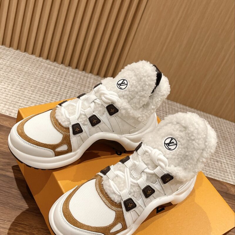 LV/路易威登 驴牌官网休闲运动老爹鞋