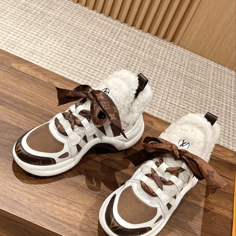 LV/路易威登 驴牌官网休闲运动老爹鞋