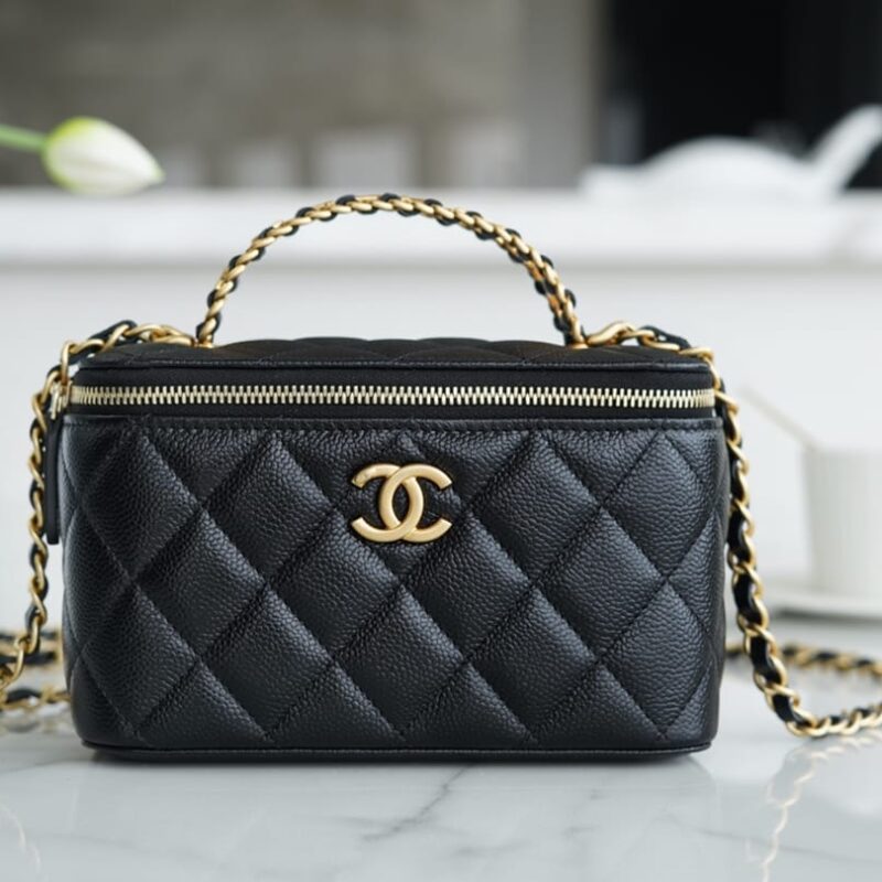CHANEL 22S春夏镂空手柄长盒子 AP2805黑色