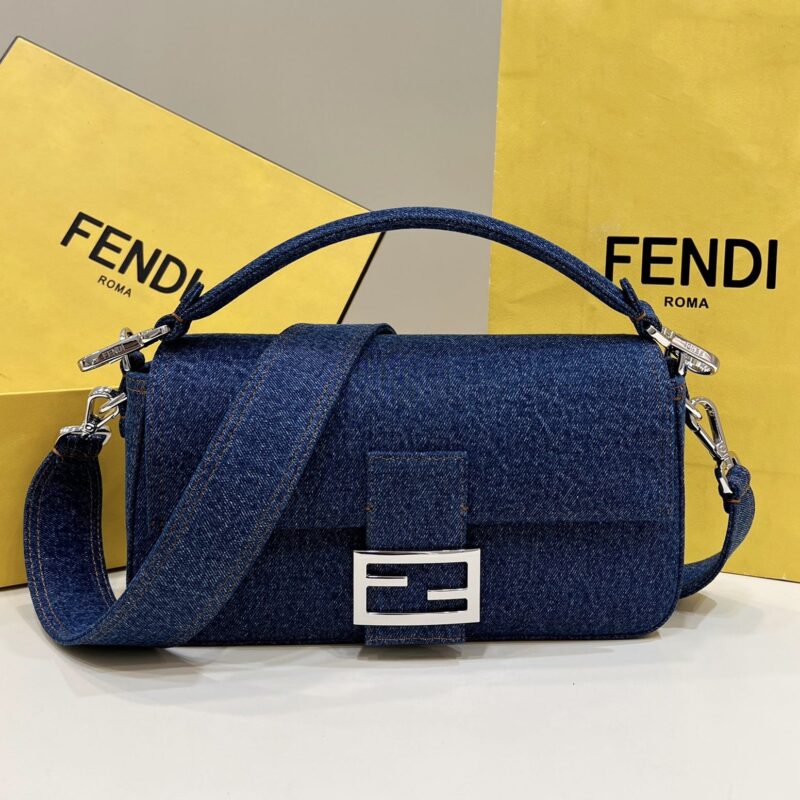 FENDI芬迪牛仔材料Baguette 法棍包8605