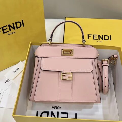 FENDI芬迪牛皮材质Peekaboo手袋8596S