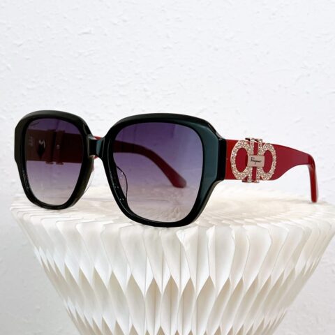 ferragamo菲拉格慕女士太阳眼镜