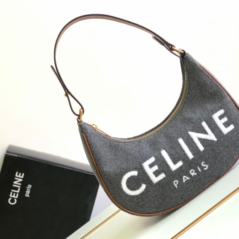CELINE赛琳23s新款毛昵AVA刺绣牛皮革手袋193952