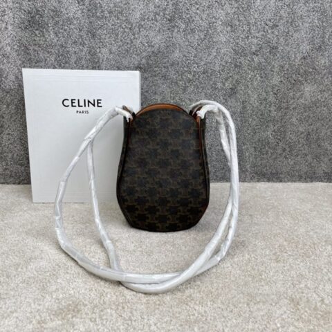 CELINE赛琳MARLOU TRIOPHE 人造革手袋194983