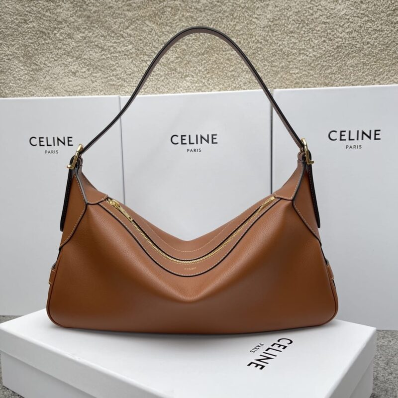 CELINE赛琳ROMY 中号柔软牛皮革手袋197443