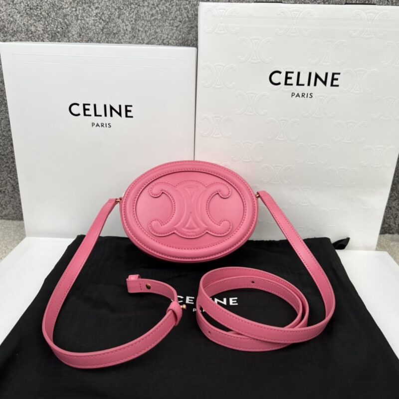 CELINE赛琳TRIOMPHE 光滑牛皮革斜挎椭圆形月饼包101703