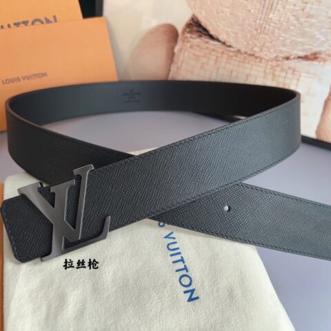 LV/路易威登 精选意大利进口上乘皮料五金工艺男士4.0cm腰带