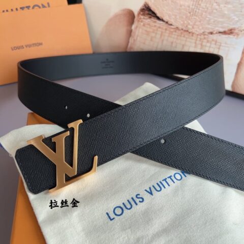 LV/路易威登 精选意大利进口上乘皮料五金工艺男士4.0cm腰带