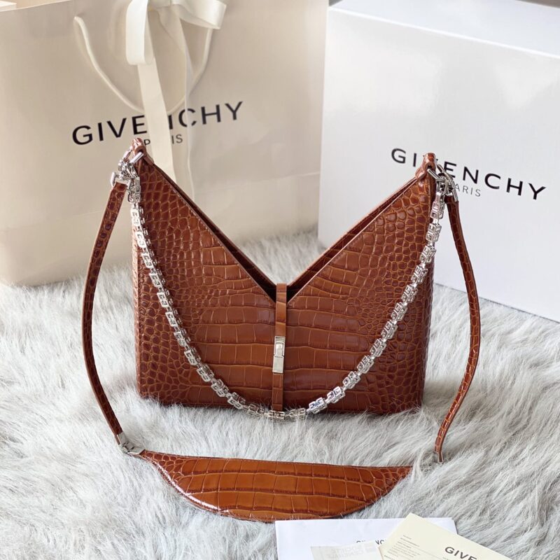 Givenchy纪梵希法国品G家2021春夏全新推出V形Cut Out 手袋1116