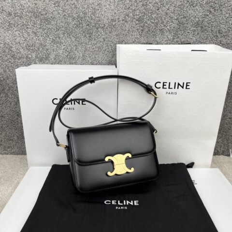 CELINE赛琳TRIOMPHE 黑色小号亮泽小牛皮手袋188423