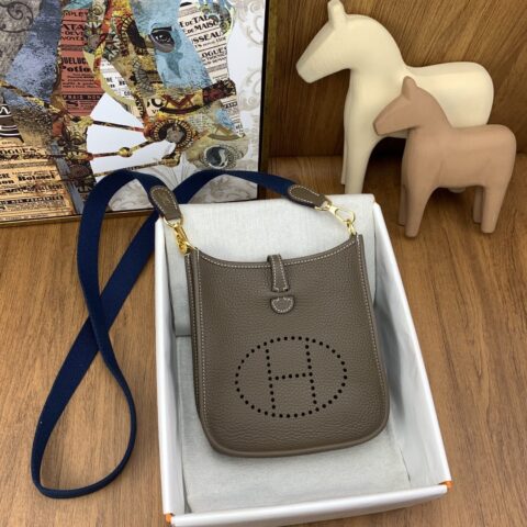 Hermès Mini  Evelyn 伊芙琳 17cm进口Clemence皮 蜡线手缝  18大象灰 金扣