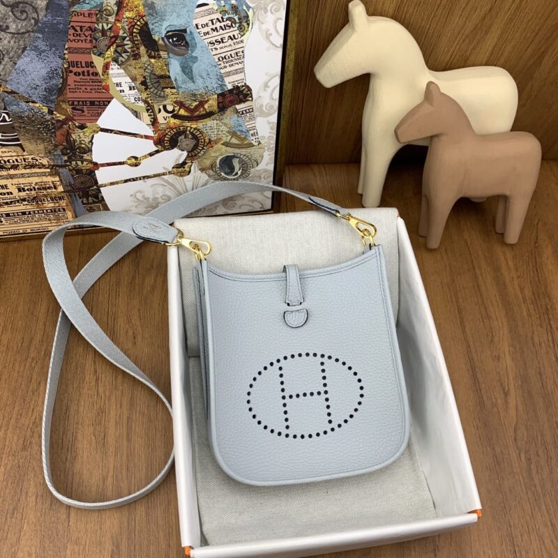Hermès Mini  Evelyn 伊芙琳 17cm进口Clemence皮 蜡线手缝  TO圣杯蓝 金扣