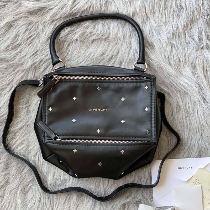 Givenchy纪梵希进口小牛皮手袋10115