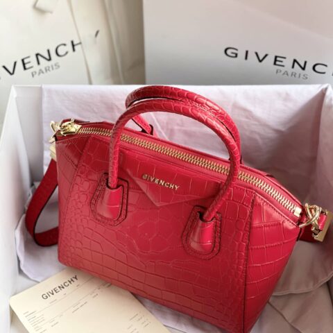 Givenchy纪梵希牛皮鳄鱼纹系列系列手袋0175