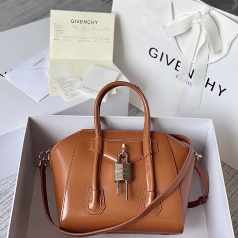 Givenchy纪梵希法国原厂BOX皮手提包3c0114