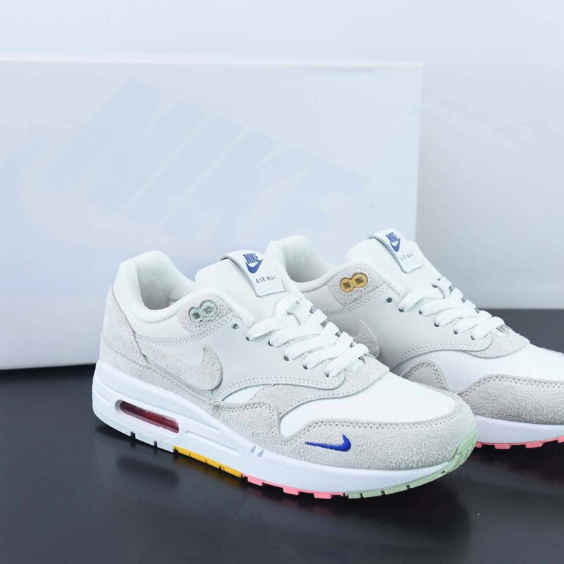 Air Max 1 Premium"Pom Pom Polka Dot"初代复古气垫百搭休闲运动慢跑鞋“灰白毛球”货号:FB4959-121