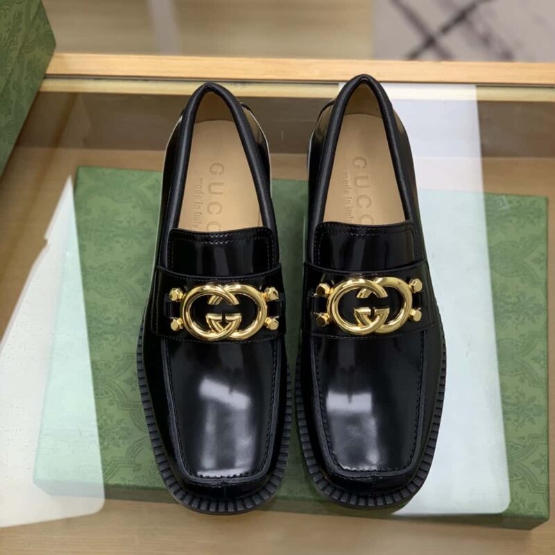Gucci古驰 采用黑色光滑牛皮革精心制作男士乐福鞋