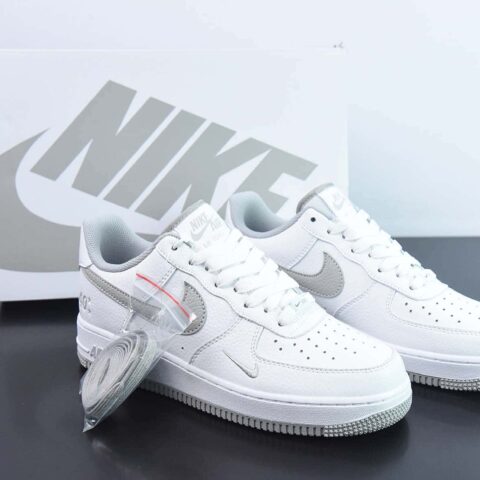 Air Force 1'07"40th Anniversary/White Grey"空军一号“40周年版白灰小钩”货号:MN5263-121
