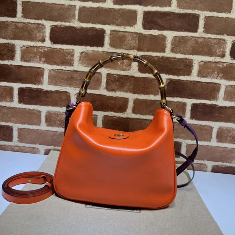 GUCCI古驰Diana系列中号肩背包746124