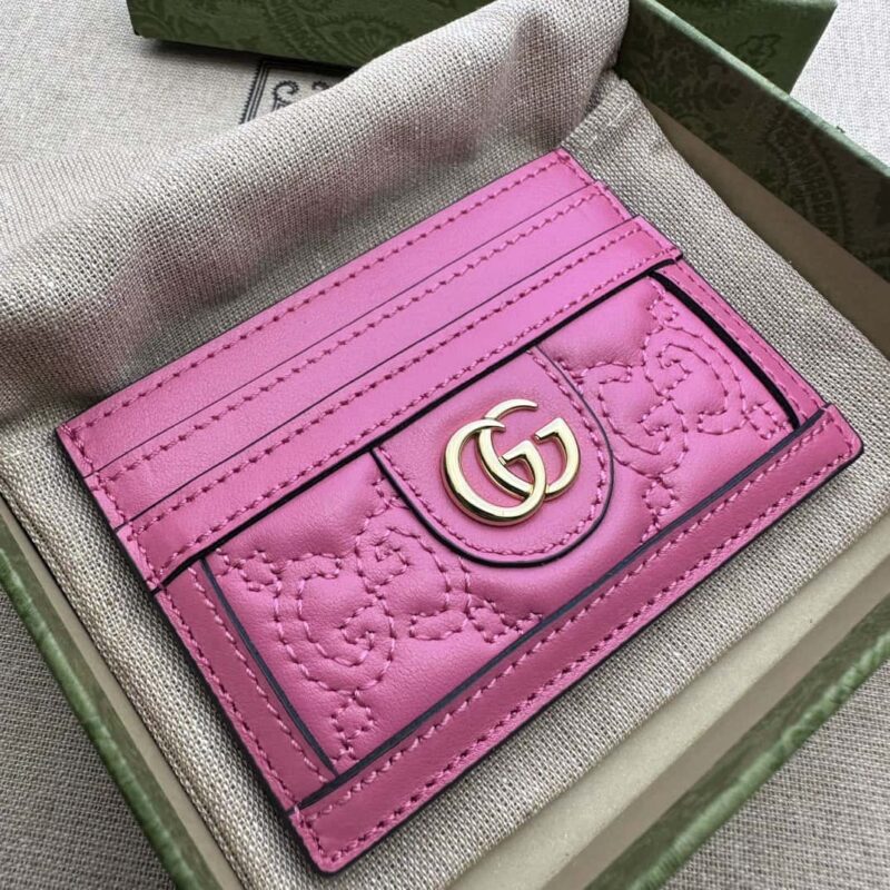 GUCCI古驰GG Matelassé卡包723790
