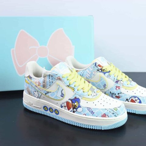 耐克Nike Air Force 1’07 Low"Doraemo"空军一号“米白浅蓝黄哆啦A梦叮当猫”货号:FB0607-055