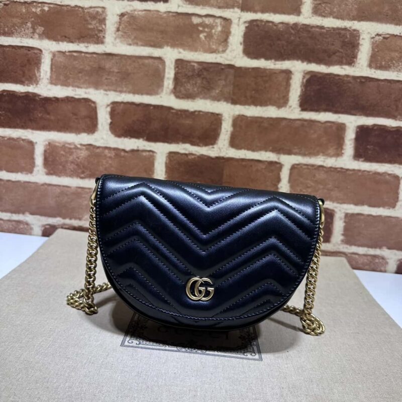 GUCCI古驰GG Marmont系列绗缝链条迷你手袋746431