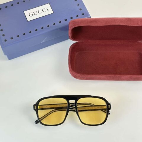 GUCCI古驰一体式镜框男女通用太阳眼镜