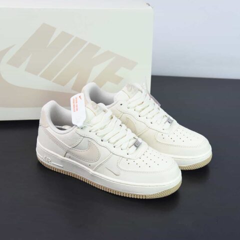 Nk Air Force 1'07 Low 卡其小勾 布面 空军一号低帮休闲板鞋 货号：ME0112-577