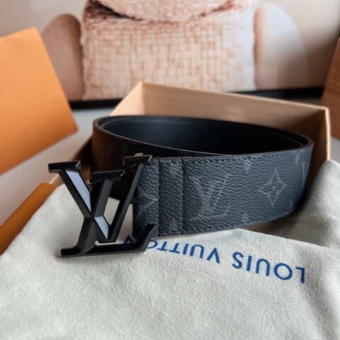 LV路易威登 PYRAMIDE 40毫米腰带