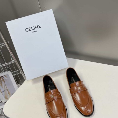 CELINEl 赛琳乐福鞋凯撒门扣系列休闲小皮鞋