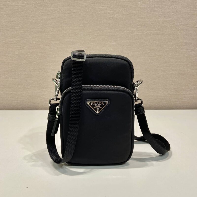 PRADA普拉达Re-Nylon再生尼龙新款手机壳包2ZT024