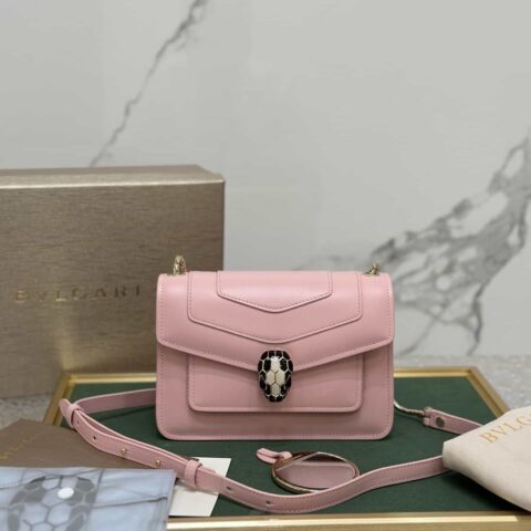 𝘽𝙑𝙇𝙂𝘼𝙍𝙄𝙎𝙀𝙍𝙋𝙀𝙉𝙏𝙄𝙁𝙊𝙍𝙀𝙑𝙀𝙍全新“Serpenti Forever”系列斜挎包型号：289676