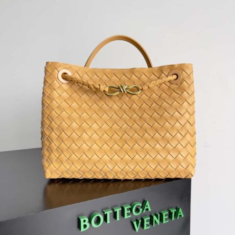 BV Bottega Veneta2023新款Andiamo编织手袋 中号 款号:743572 杏仁色
