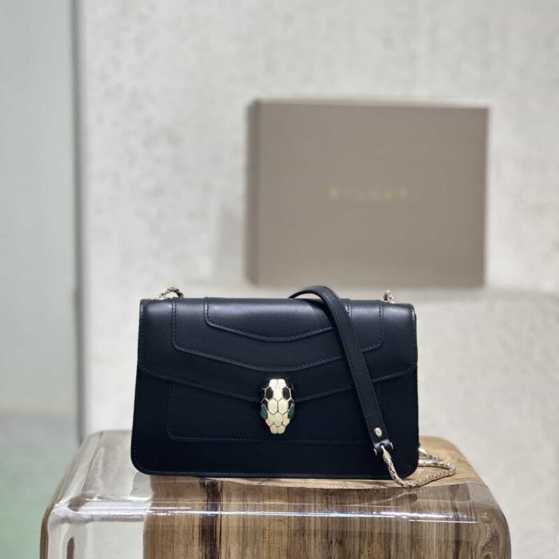 𝘽𝙑𝙇𝙂𝘼𝙍𝙄𝙎𝙀𝙍𝙋𝙀𝙉𝙏𝙄𝙁𝙊𝙍𝙀𝙑𝙀𝙍专柜热卖系列 Serpenti Forever 精致斜挎包型号:38102