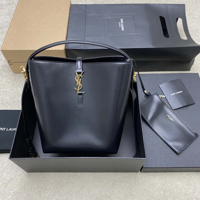 LE 5À7系列之新款中号超好看水桶包 型号:742828
