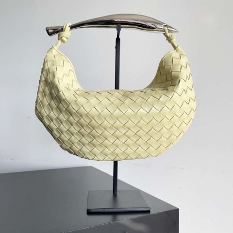 BottegaVeneta2023新款 葆蝶家Bv 春夏新款 迷你沙丁鱼SARDINE 款号:716082 大号