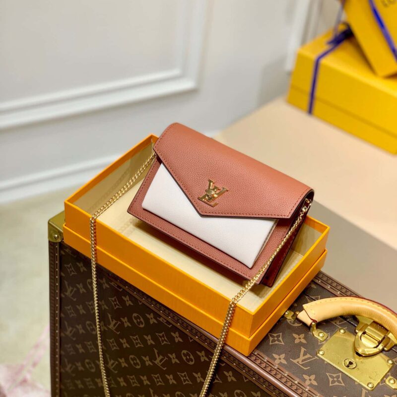 LV M63471MyLockMe 链条包 MYLOCKME POCHETTE 链条包