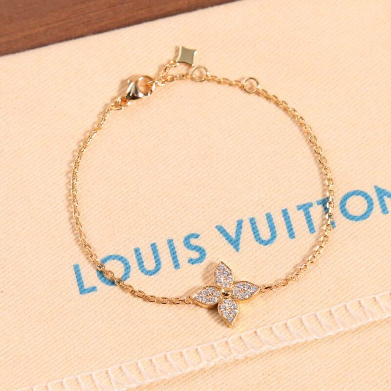 ☀Louis Vuitton 路易威登Blossom 系列 四叶草手链 ☀